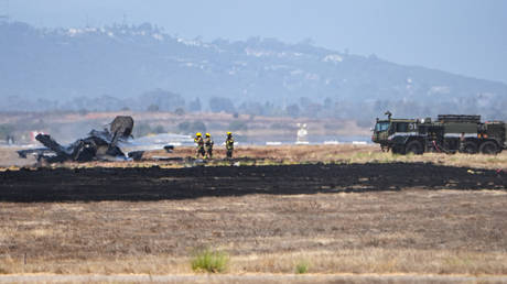 US loses F-35B jet in unexplained ‘mishap’ (VIDEOS)